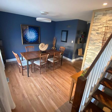 Here It Is! Cool Cape Cod-3 Br-2.5 Bath-12 Guests Olathe Exterior foto